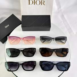 Picture of Dior Sunglasses _SKUfw76198263fw